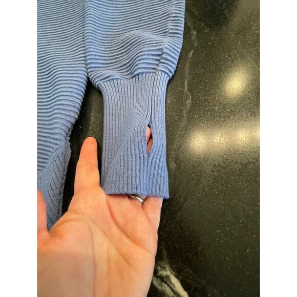 Blue ribbed NWOT sweater soft and slouchy athleisure L - Picture 3 of 8